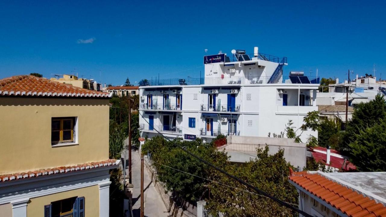 Aphrodite Art Hotel Aegina エクステリア 写真