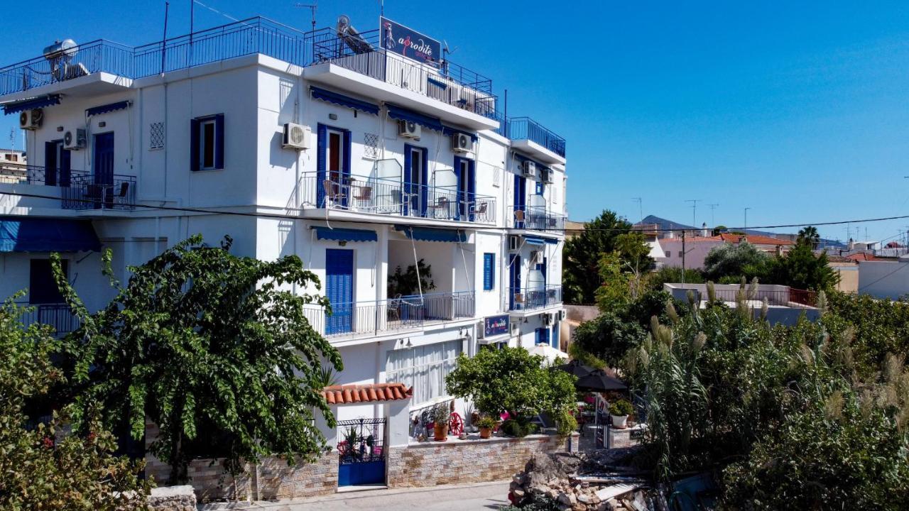 Aphrodite Art Hotel Aegina エクステリア 写真